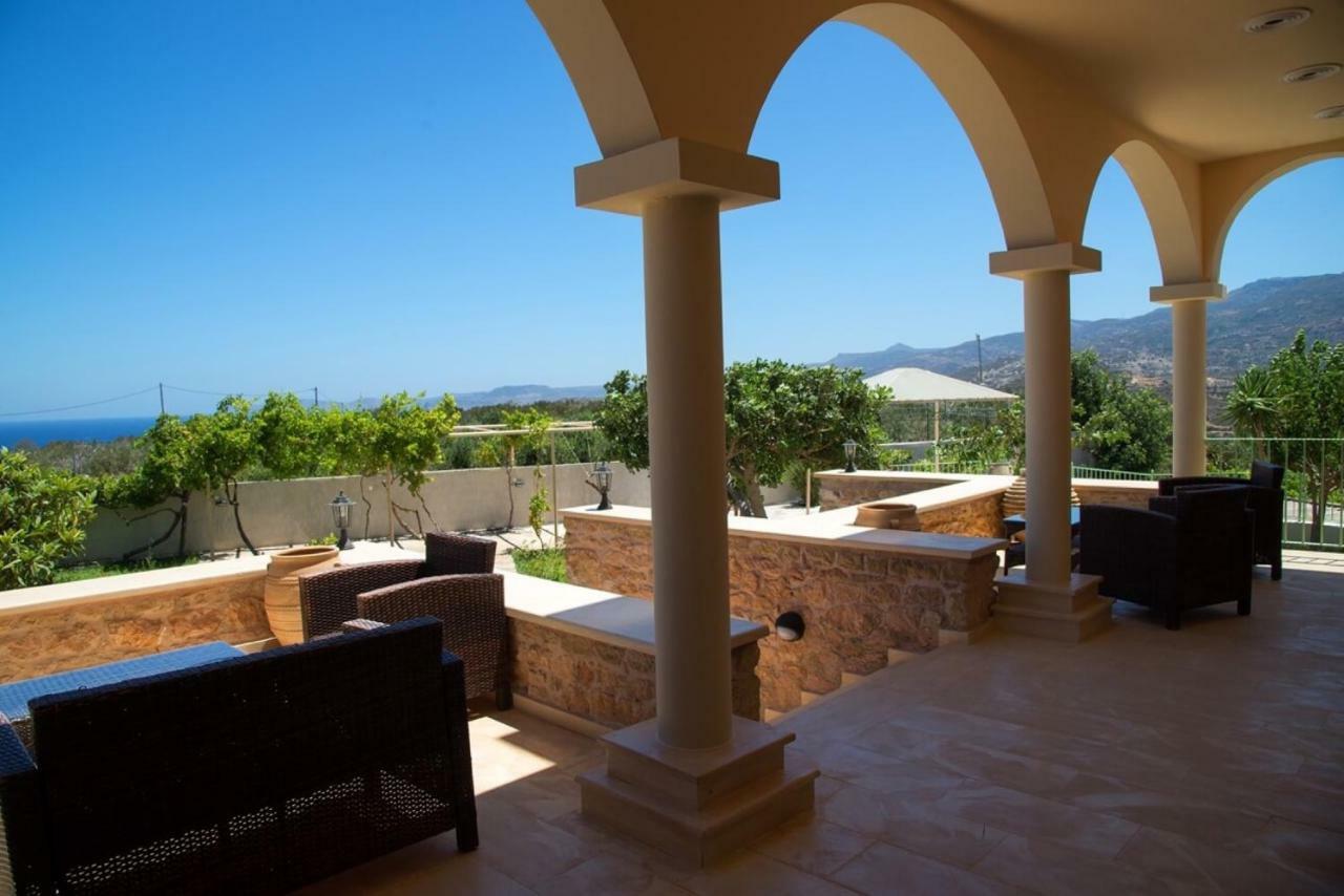 Petrinolis Retreat Apartment Сития Екстериор снимка