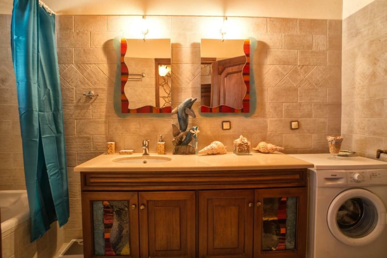 Petrinolis Retreat Apartment Сития Екстериор снимка